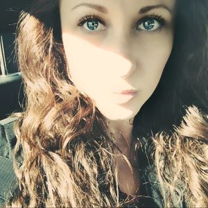 Meet your Posher, Catherine